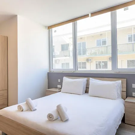Paceville Apts - Distant Views From - Wifi & Ac By 360 Estates Saint Julian's
