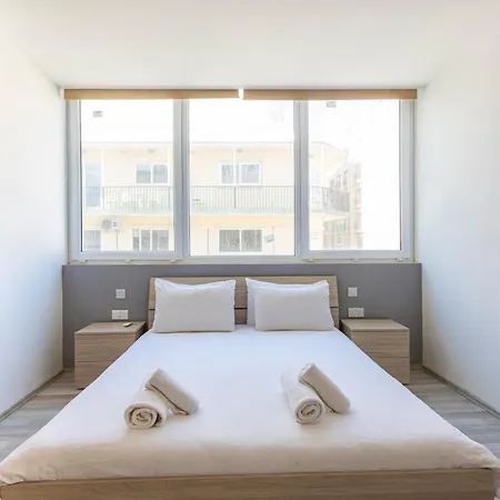 Paceville Apts - Distant Views From - Wifi & Ac By 360 Estates Apartment