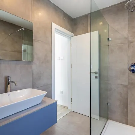 Paceville Apts - Distant Views From - Wifi & Ac By 360 Estates
